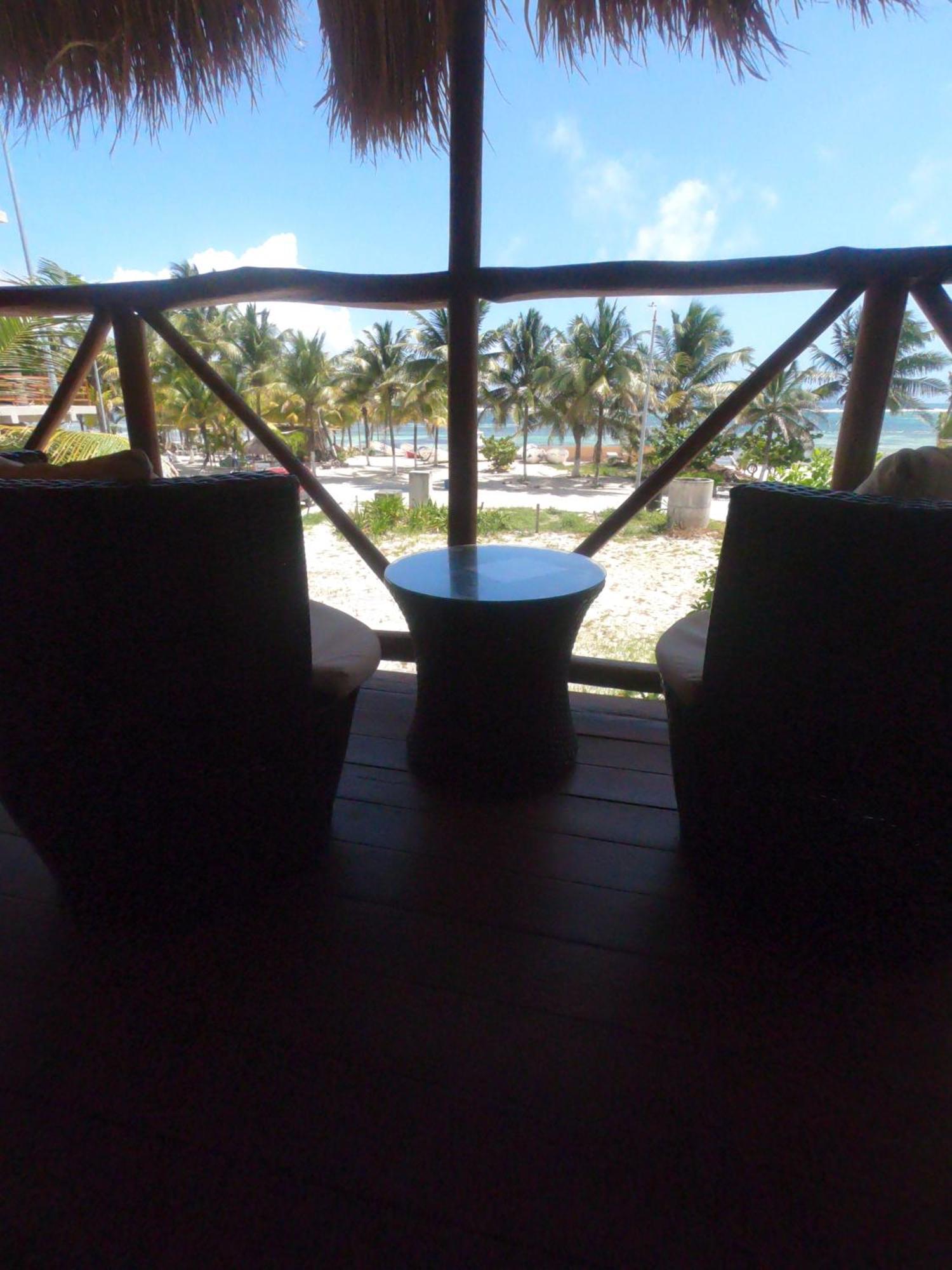 Palmeras De Mahahual Cabanas Номер фото