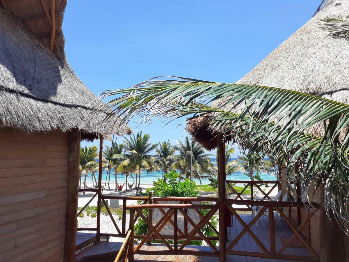 Palmeras De Mahahual Cabanas Экстерьер фото